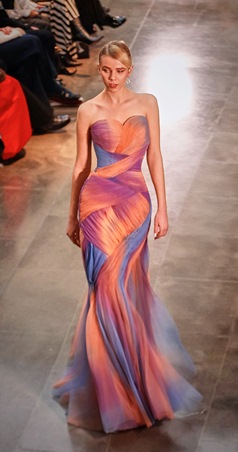 منال عجاج لـ«نواعم»: «امرأة النور» ليست مجموعة أزياء… بل سيرة امرأة قررت أن تُضيء