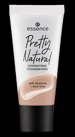 ماريتا الحلّاني وجه كريم أساس Pretty Natural من إيسينس
