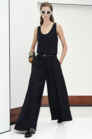 أزياء تشبهك من ماكس مارا