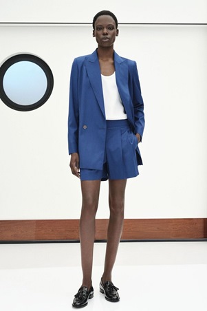 أزياء تشبهك من ماكس مارا