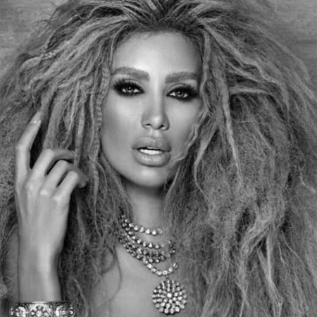 نواعم تكشف سبب عودة مايا دياب الى الشعر الطويل