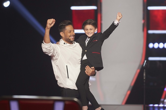 المشتركون الصغار في The Voice Kids يفاجئون المدرّبين