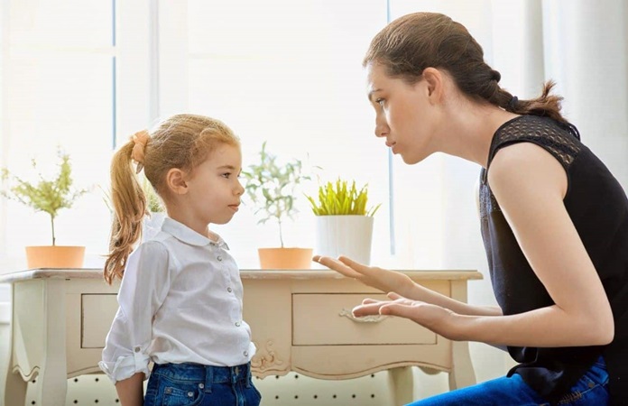 5 أساليب تربوية خاطئة تسبب الإحباط لطفلك