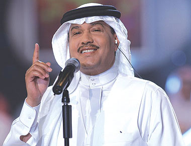 محمد عبده نجم 12 حزيران: كبر يتمياً وبات فنان العرب ومطوّر الفن السعودي