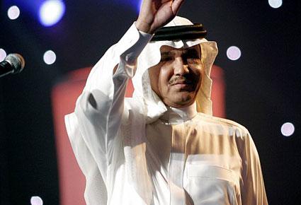 محمد عبده نجم 12 حزيران: كبر يتمياً وبات فنان العرب ومطوّر الفن السعودي