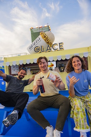 ديسمبر بنكهة مختلفة في أبوظبي: موسيقى ودرونات وتجارب لا تُنسى في مهرجان أم الإمارات