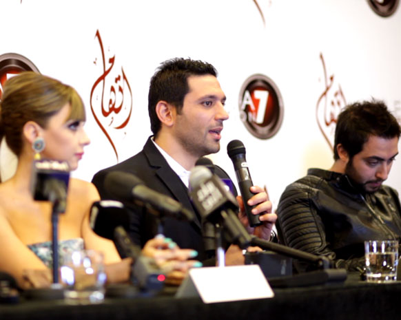 ميريام فارس تنافس بصوت آدم!