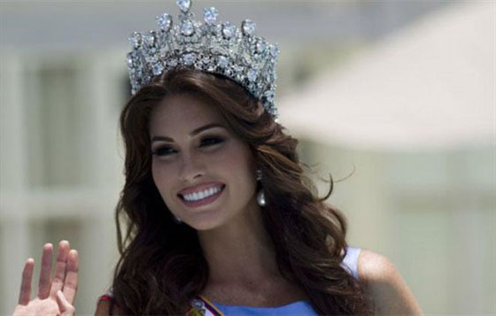 فنزويلا تتربّع على عرش جمال الكون لعام 2013 