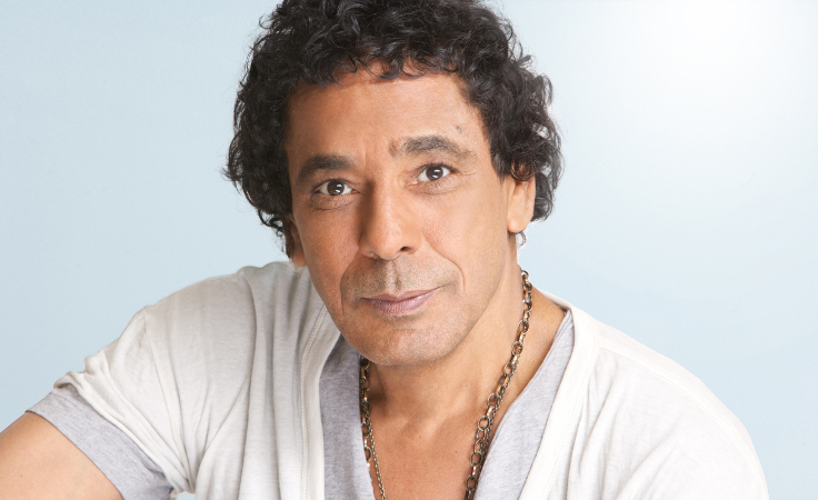 محمد منير يكشف لنواعم حقيقة زواجه