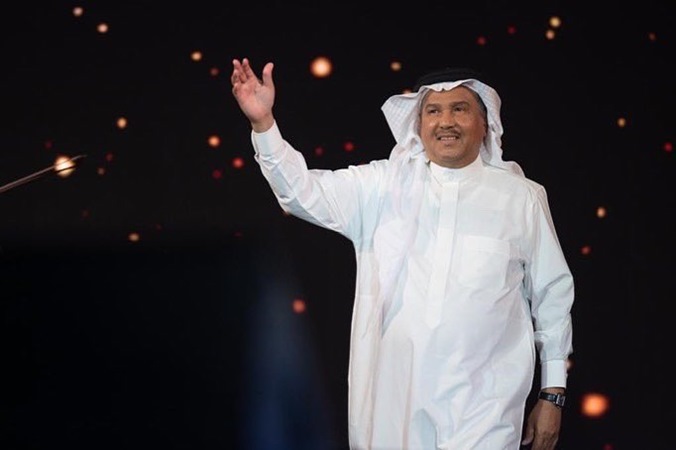 مكتب فنان العرب محمد عبده يصدر بياناً حاسماً بشأن اعتزاله