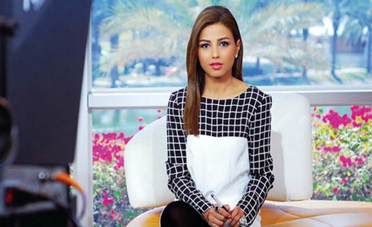 بالفيديو - مذيعة العربية ترقص 