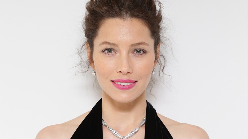 5 نصائح من د. فيكتوريا لتعزيز نمط التفكير الإيجابي وبالتالي صحتك الفموية