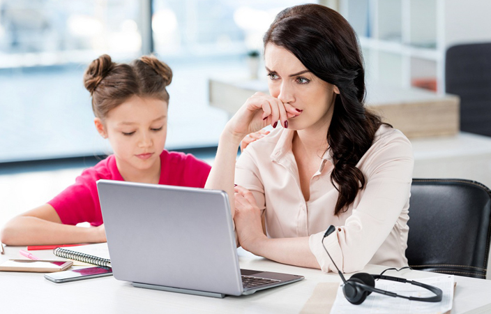 للأمّهات.. 4 أسباب تدفعك إلى السخط، وكيفيّة التعامل معها