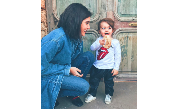 الفاشنيستا نور العريضة الأم في أجمل إطلالاتها