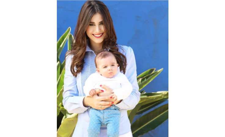 الفاشنيستا نور العريضة الأم في أجمل إطلالاتها