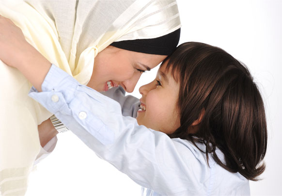 مكانة الأم ومنزلتها العالية في الإسلام