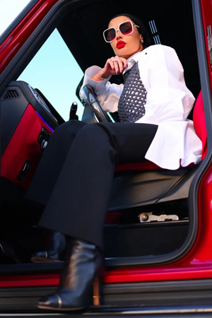 مرمر محمد تخلع الحجاب.. هل كان مجرد موضة؟