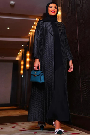 مرمر محمد تخلع الحجاب.. هل كان مجرد موضة؟