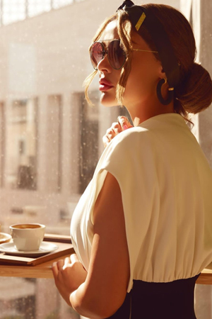 مرمر محمد تخلع الحجاب.. هل كان مجرد موضة؟