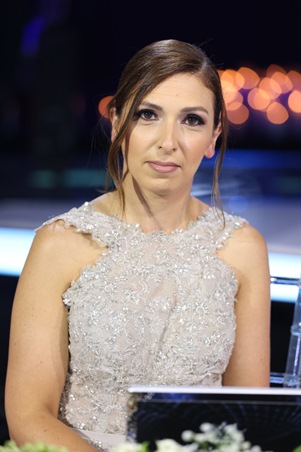 ندى كوسا ملكة على عرش الجمال اللبناني
