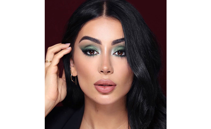حصرياً: د. نادر صعب يكشف أسرار عيني كايلي جينر المرفوعتين