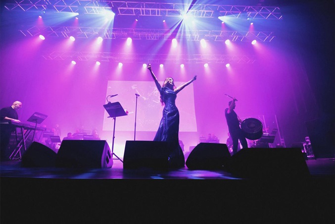 نجوى كرم تغزل من أنغامها فرحاً وتُبهج ليلتين في سيدني