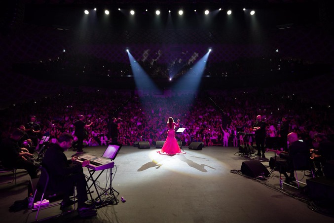 نجوى كرم تغزل من أنغامها فرحاً وتُبهج ليلتين في سيدني