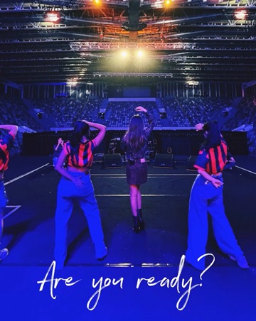 نانسي عجرم أول نجمة عربية في إندونيسيا والحلم صار حقيقة