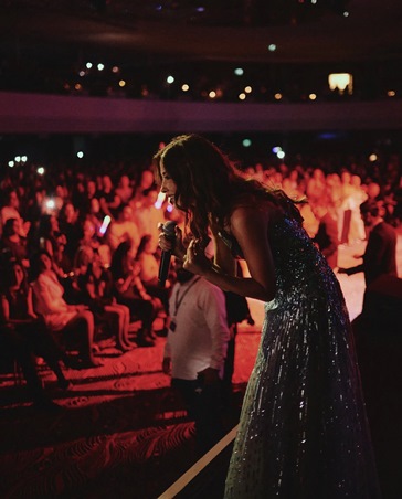 نانسي عجرم أول نجمة عربية في إندونيسيا والحلم صار حقيقة