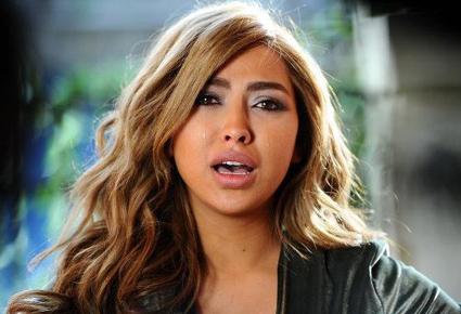 نايا تصدر ألبومها الأول يوم عيد ميلادها