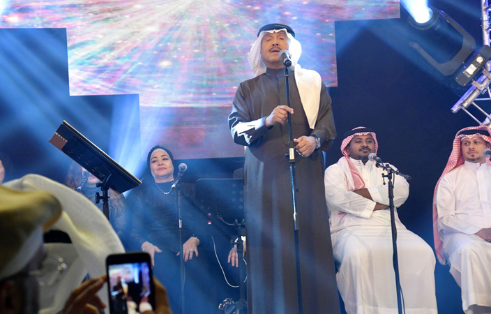 محمد عبده وماجد المهندس وإليسا في سهرة من العمر