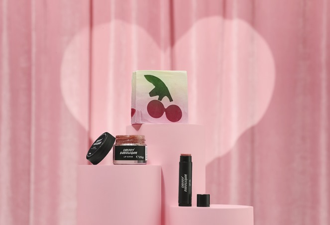 مجموعة لش ليوم الحب تحتفل بفن العناية اليدوية