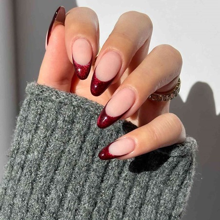 إليكِ ألوان طلاء الأظافر الأكثر رواجاً في الموسم الحالي