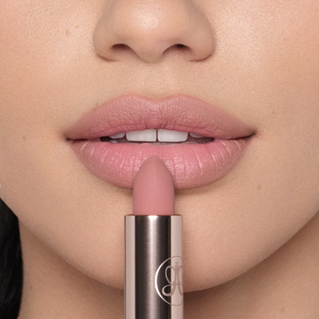 هدايا تنبض بالمشاعر: تشكيلة جماليّة ليوم الحب