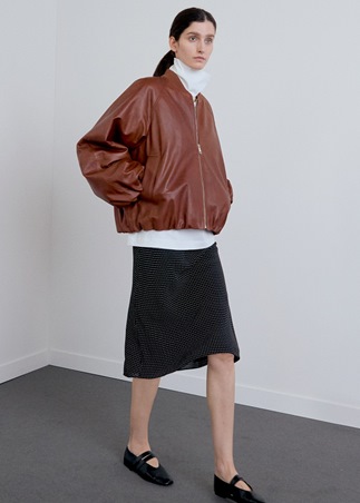 & أذر ستوريز… كلاسيك يُعاد اكتشافه