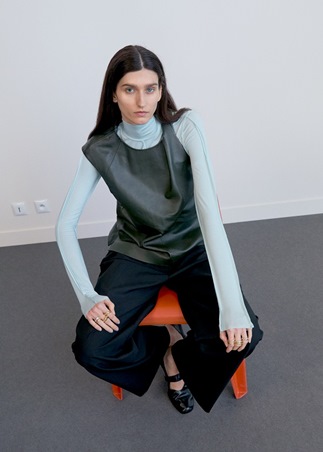 & أذر ستوريز… كلاسيك يُعاد اكتشافه