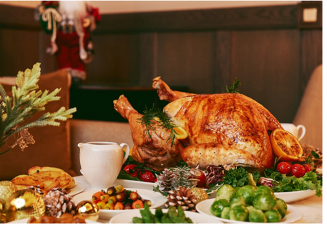 موسم الاحتفالات كما يليق بكِ…تفاصيل شتوية أنيقة في قلب وسط دبي