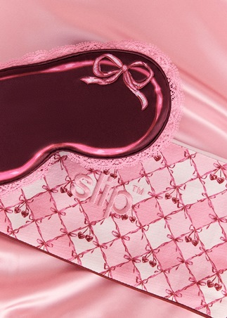 Slip تحتفل بالأناقة والأنوثة مع إصدار Sweetheart لموسم الأعياد 2025