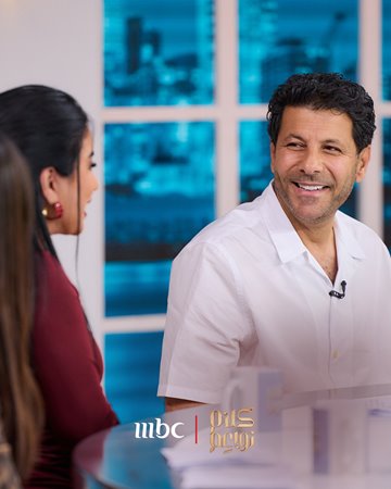 إياد نصار يكشف سر الصداقة التي تحولت لزواج