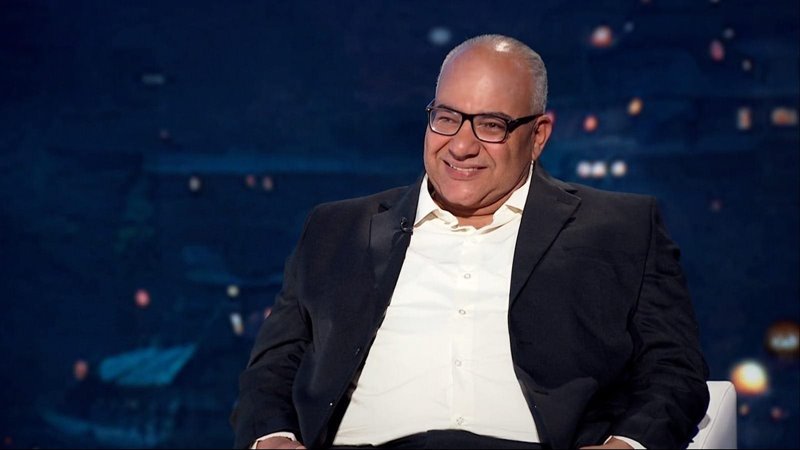 نجوم الفن والغناء على المسرح بعيد الأضحى