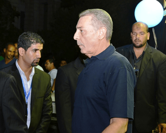 انهيارات وشجارات وحضور فنّي في عزاء نور الشريف