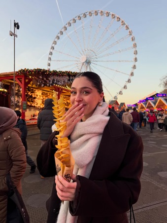 جميري بايسال تبدأ العام الجديد بعرض زواج