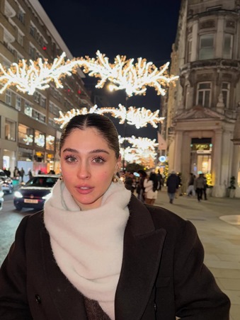 جميري بايسال تبدأ العام الجديد بعرض زواج