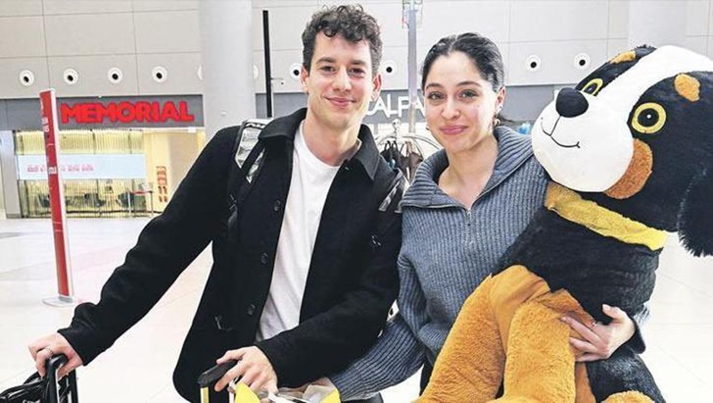 جميري بايسال تبدأ العام الجديد بعرض زواج