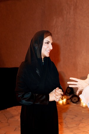 إليك تفاصيل عروض أسبوع مسقط للموضة