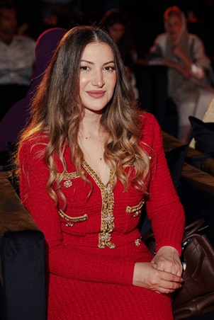 إليك تفاصيل عروض أسبوع مسقط للموضة