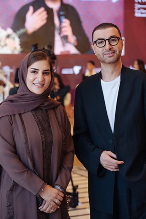 إليك تفاصيل عروض أسبوع مسقط للموضة