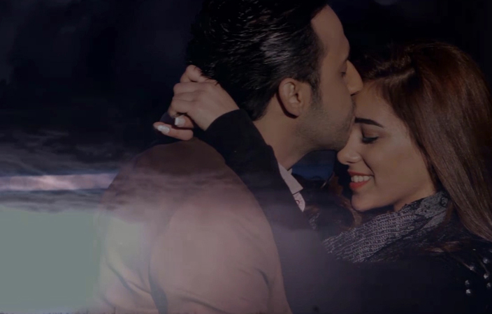 عمر جاد يحاكي واقع هجرة الشباب من لبنان من خلال 