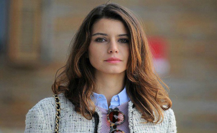 هل يعود الثنائي بيرين سات وعشيقها 