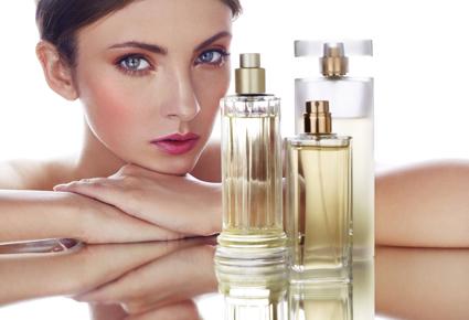 ما هي العطور التي تناسب طبيعة بشرتك؟
